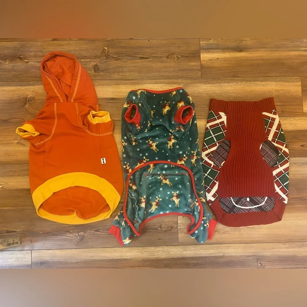 Dog Sweaters Christmas Fall Rudolph Coffee Plaid lot of 3 size large